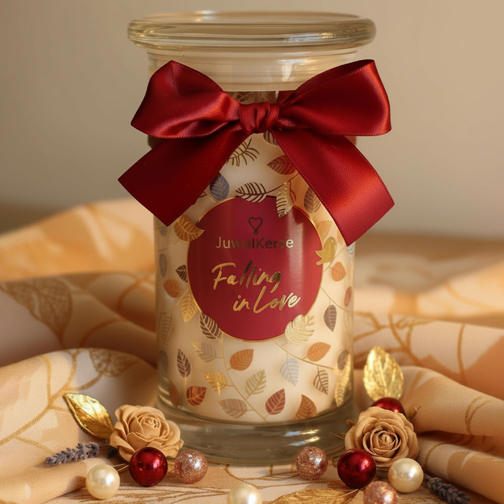 Juwelkerze - Duftkerze mit Schmuck (Halskette)