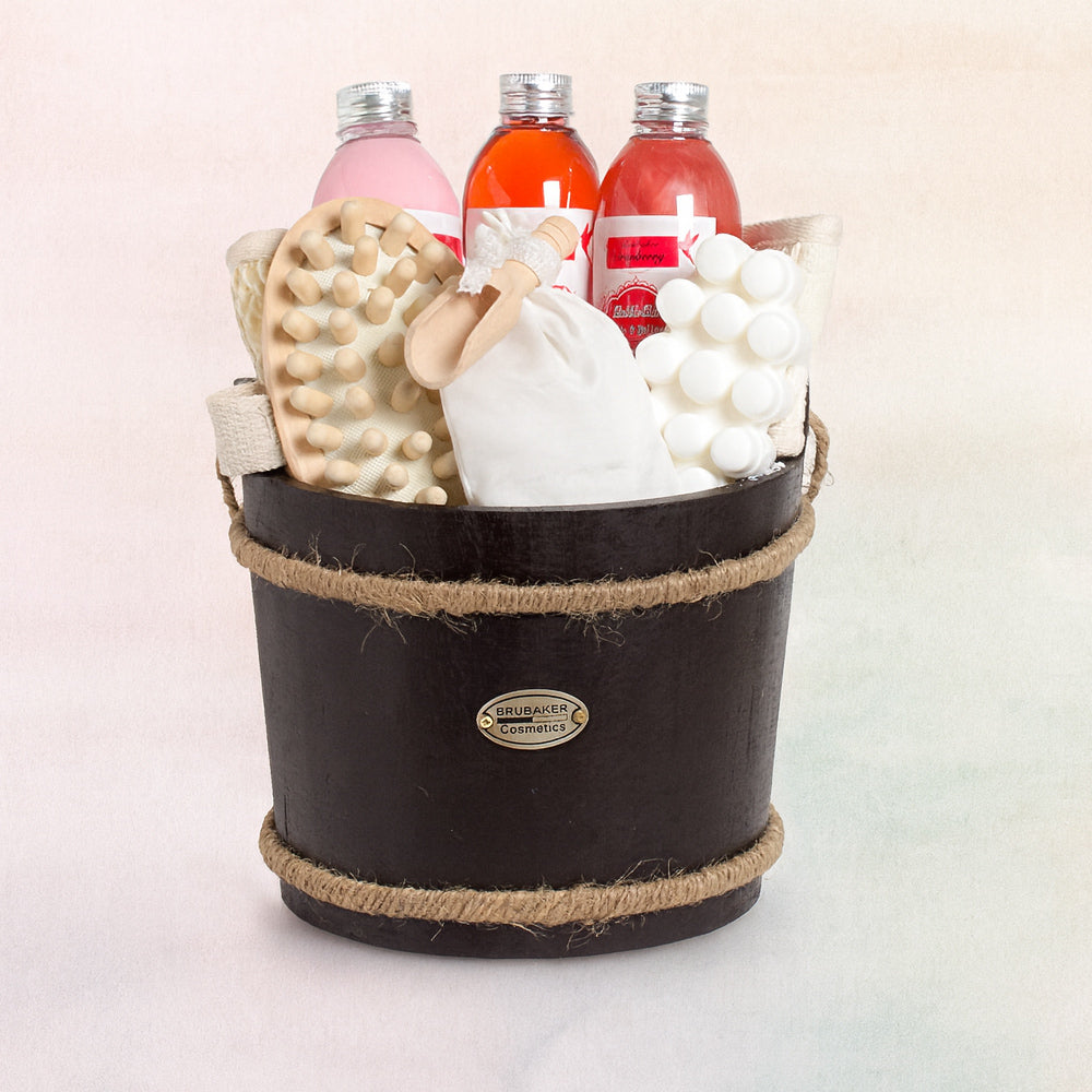9-teiliges Luxus Wellness Geschenkset im Holzkübel